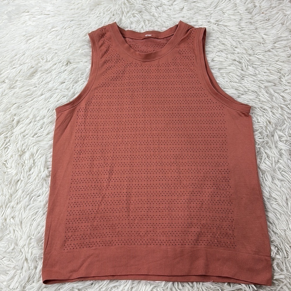 Lululemon Breeze By Muscle Tank II *Squad Quicksand / Quicksand